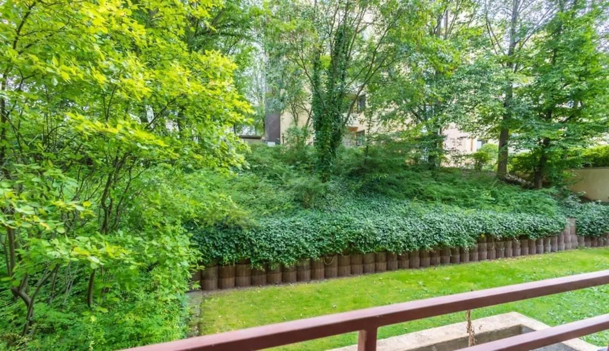 Apartment With 2 Balconies In Nuremberg